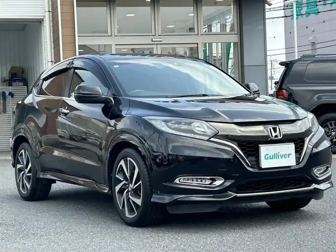 新着情報“ヴェゼルハイブリッドRS・ホンダセンシング”2018年式クリスタルブラックパール入荷しました！