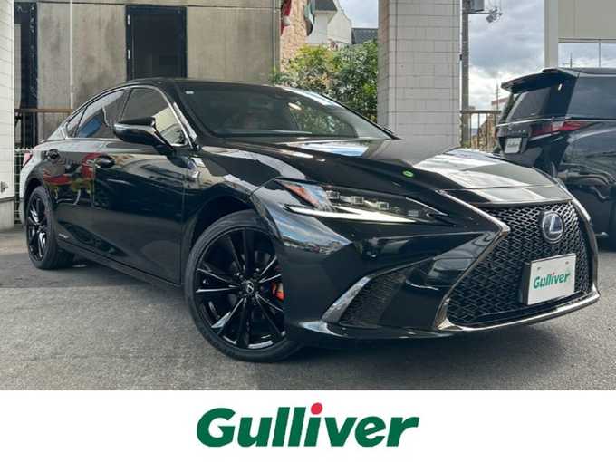 新着情報“ＥＳES300h Fスポーツ”2021年式グラファイトブラックガラスフレーク入荷しました！