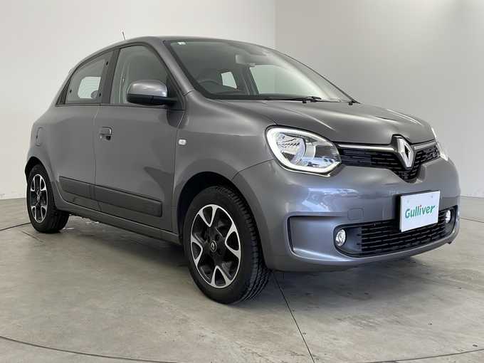 新着情報“トゥインゴS リミテ”2020年式ガンＭ入荷しました！