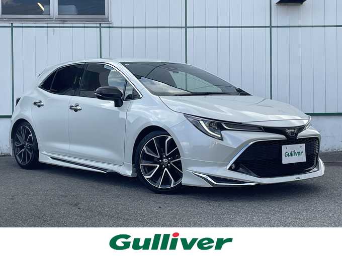 新着情報“カローラスポーツG Z”2018年式パール入荷しました！