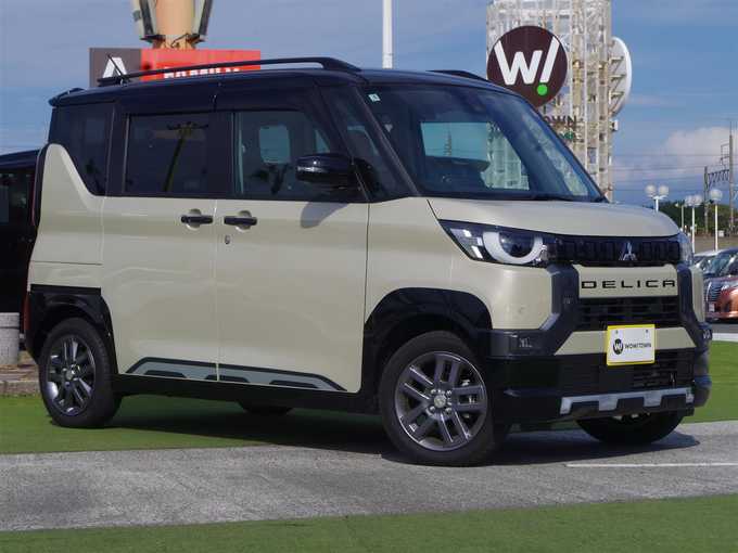 新着情報“デリカミニT プレミアム”2025年式ベージュⅡ入荷しました！