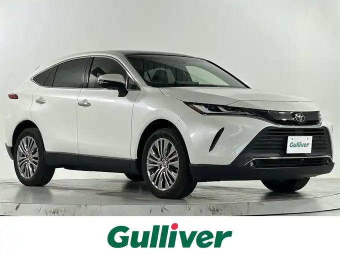 新着情報“ハリアーZ”2021年式ホワイトパールクリスタルシャイン入荷しました！