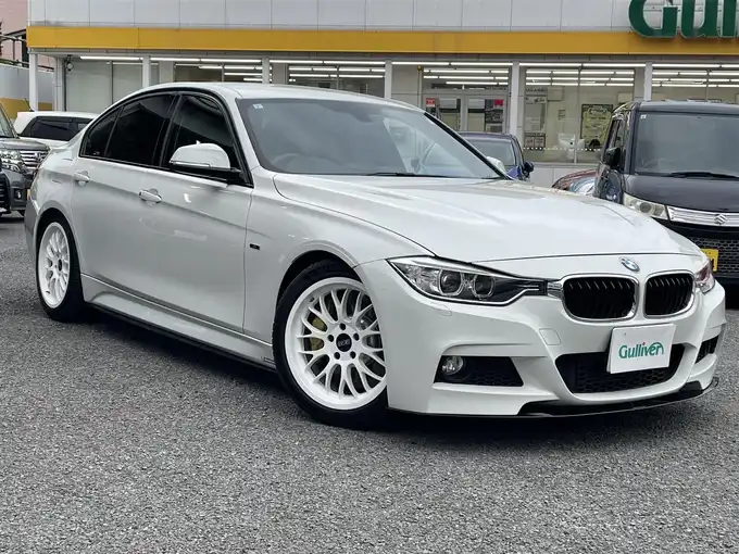 新着情報“３シリーズ328i Mスポーツ”2012年式アルピンホワイトⅢ入荷しました！