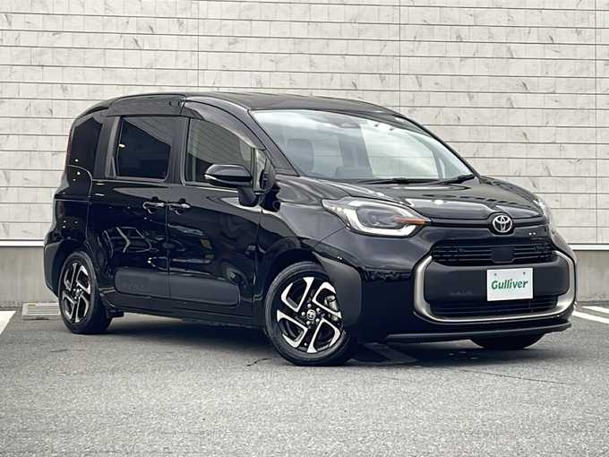 新着情報“シエンタハイブリッドZ”2023年式ブラック入荷しました！