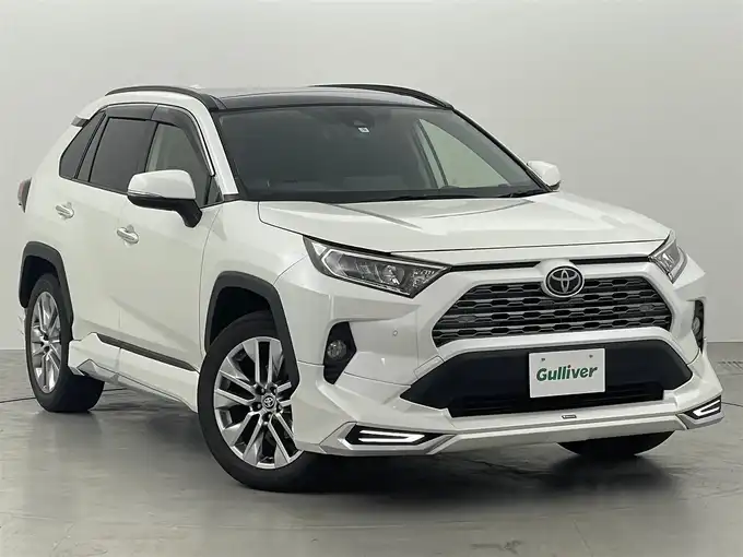 新着情報“ＲＡＶ４G Zパッケージ”2019年式ホワイトパールクリスタルシャイン入荷しました！