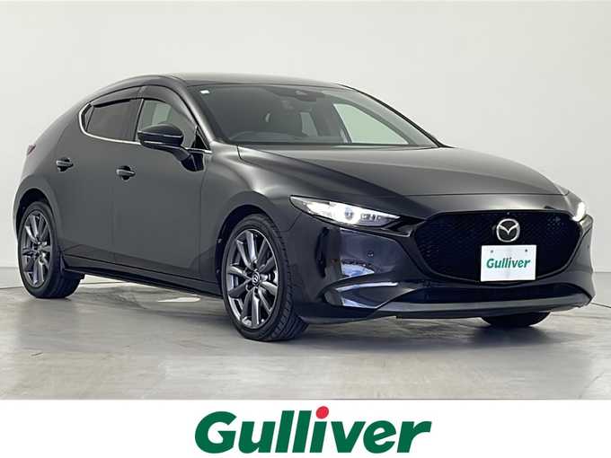 新着情報“ＭＡＺＤＡ３ファストバックXDバーガンディ セレクション”2019年式ジェットブラックマイカ入荷しました！