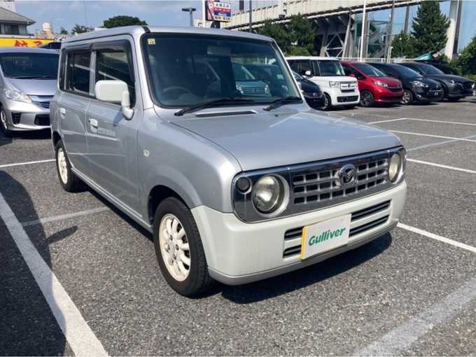 新着情報“スピアーノG”2004年式シルキーシルバーメタリック入荷しました！