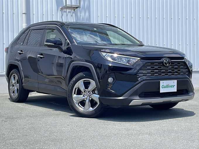 新着情報“ＲＡＶ４G”2020年式アティチュードブラックマイカ入荷しました！