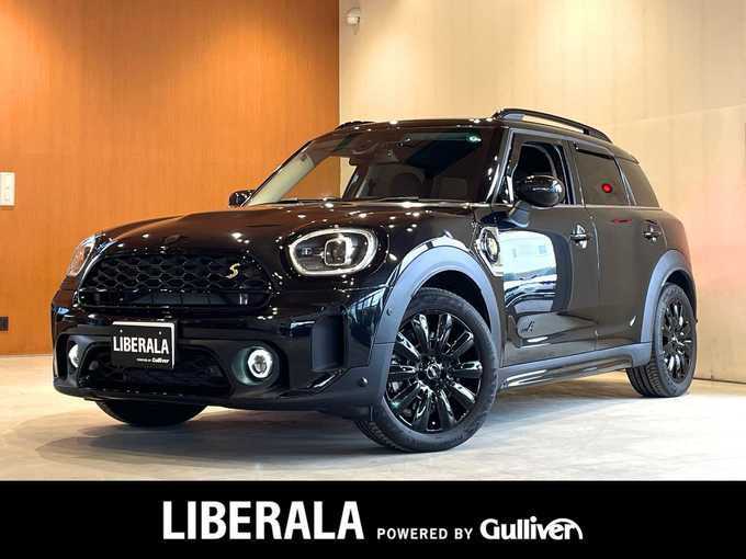新着情報“ＭＩＮＩクーパーS E クロスオーバー オール4 アルバート・ブリッジ・エディション・PHEV”2024年式黒入荷しました！
