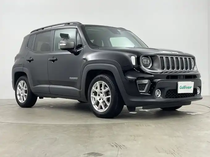 新着情報“ジープ・レネゲードリミテッド”2019年式黒入荷しました！