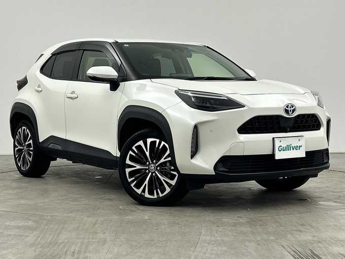 Yaris Cross ホワイトパールクリスタルシャイン 新着情報“ヤリスクロスハイブリッドZ”2021年式ホワイトパール