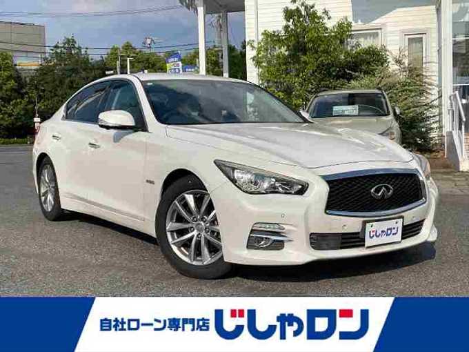 新着情報“スカイライン ハイブリッド350GT Type P”2014年式クリスタルホワイトパール入荷しました！