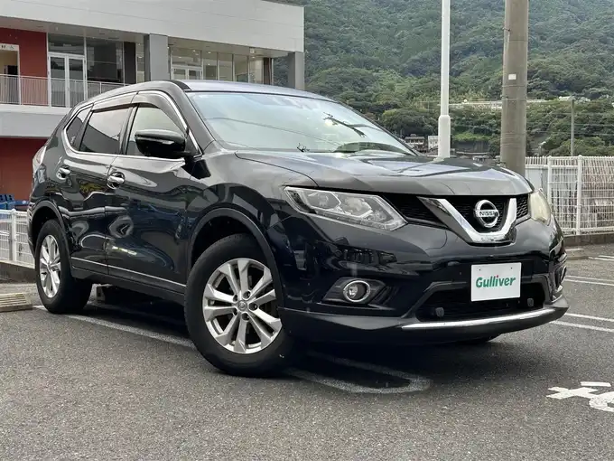 新着情報“エクストレイル20X エマージェンシーブレーキパッケージ”2016年式ダイヤモンドブラック入荷しました！
