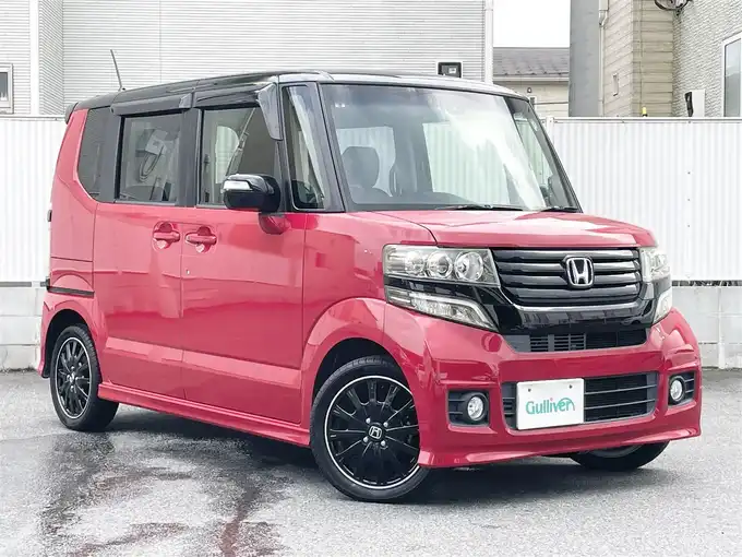 新着情報“Ｎ－ＢＯＸカスタム2トーンカラースタイル G特別仕様車ターボSSパッケージ”2014年式ミラノレッド入荷しました！