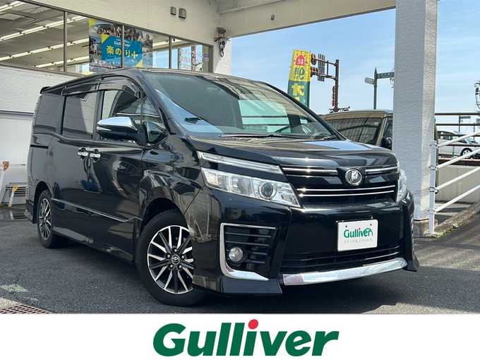 新着情報“ヴォクシーZS 煌”2015年式黒入荷しました！