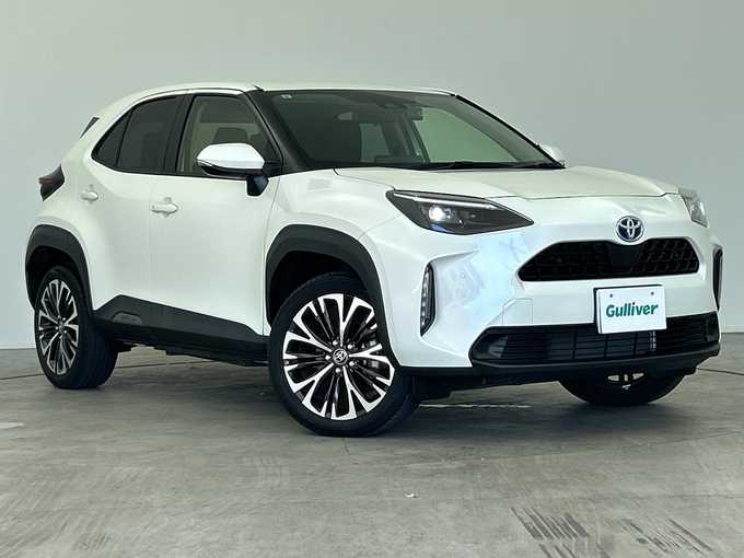 新着情報“ヤリスクロスハイブリッドZ”2021年式ホワイトパールクリスタルシャイン入荷しました！