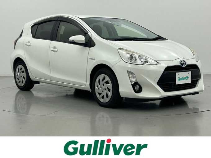 新着情報“アクアG”2016年式ライムホワイトパールクリスタルシャイン入荷しました！