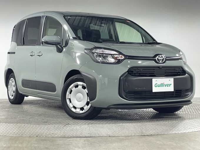 新着情報“シエンタG”2025年式アーバンカーキ入荷しました！