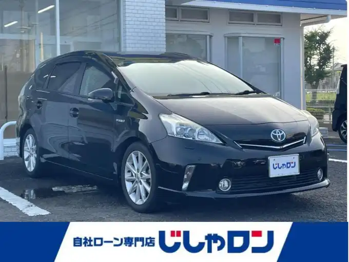 新着情報“プリウスαGツーリングセレクション”2012年式ブラック入荷しました！