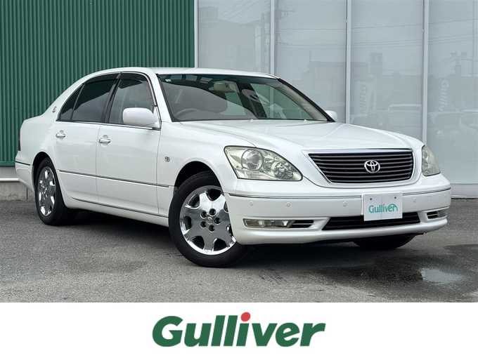 新着情報“セルシオC仕様”2005年式ホワイトパールクリスタルシャイン入荷しました！