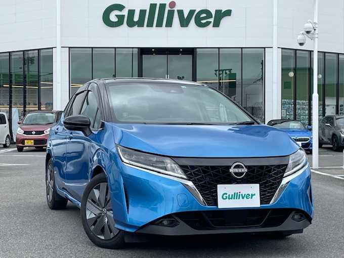 新着情報“ノートX”2022年式ビビットブルー / スーパーブラック 2トーン入荷しました！