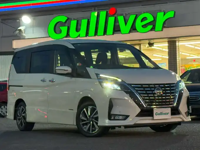 新着情報“セレナハイウェイスターV”2020年式ブリリアントホワイトパール入荷しました！