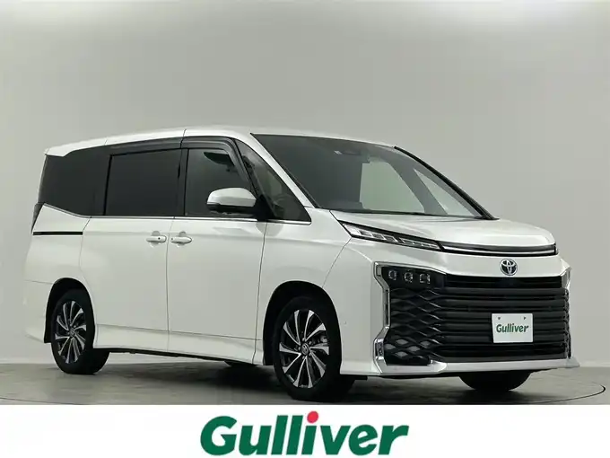新着情報“ヴォクシーハイブリッドS－Z”2022年式ホワイトパールクリスタルシャイン入荷しました！