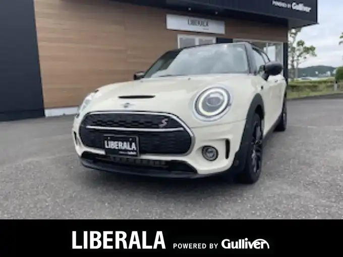 新着情報“ＭＩＮＩクーパーSD クラブマン エッセンシャル・トリム”2020年式ペッパー・ホワイト入荷しました！