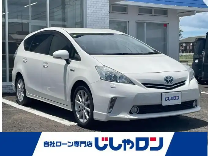 新着情報“プリウスαSツーリングセレクション”2012年式ホワイトパールクリスタルシャイン入荷しました！