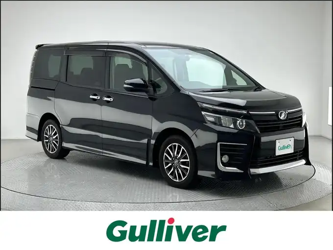 新着情報“ヴォクシーZS”2014年式ブラック入荷しました！
