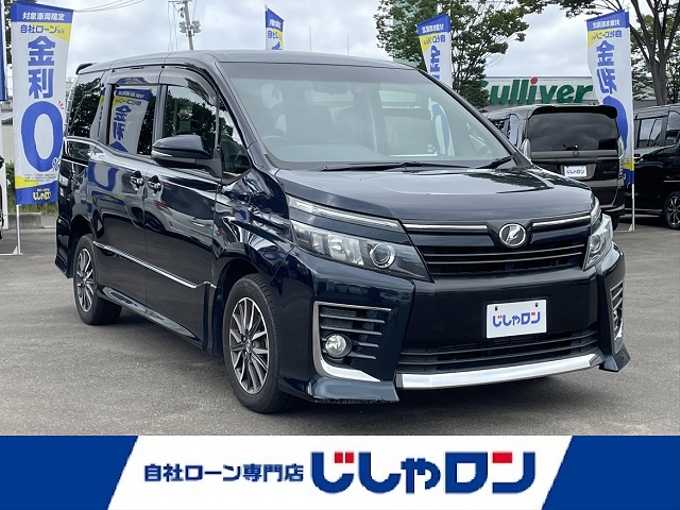 新着情報“ヴォクシーZS”2014年式ブラッキッシュアゲハガラスフレーク入荷しました！