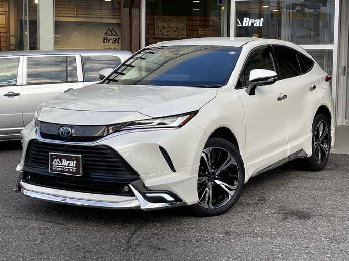 新着情報“ハリアーハイブリッドZ レザーパッケージ”2020年式ホワイトパールクリスタルシャイン入荷しました！