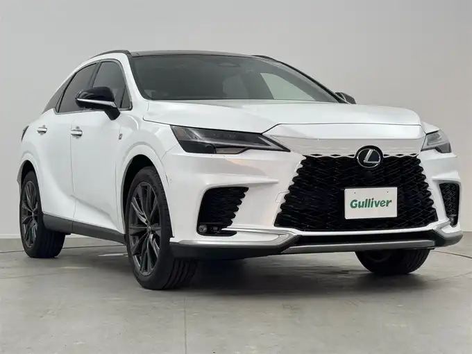 新着情報“ＲＸRX350 Fスポーツ”2023年式ホワイトノーヴァガラスフレーク入荷しました！