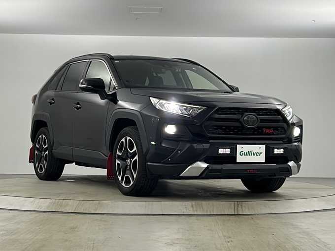 新着情報“ＲＡＶ４アドベンチャー”2020年式アティチュードブラックマイカ入荷しました！