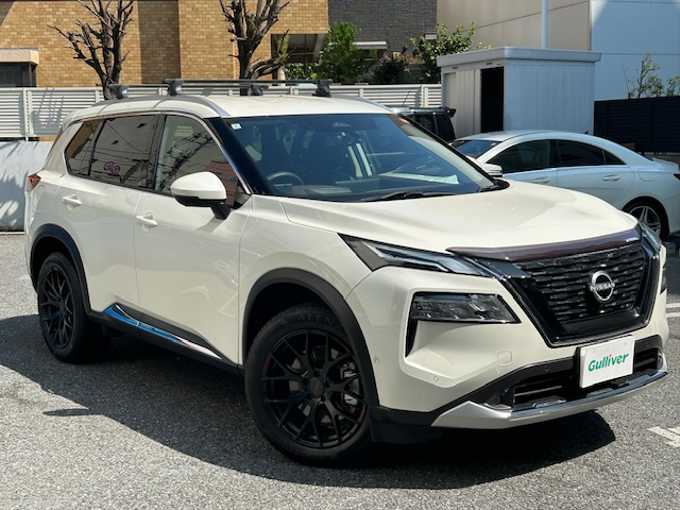 新着情報“エクストレイルG e－4ORCE”2024年式ブリリアントホワイトパール入荷しました！