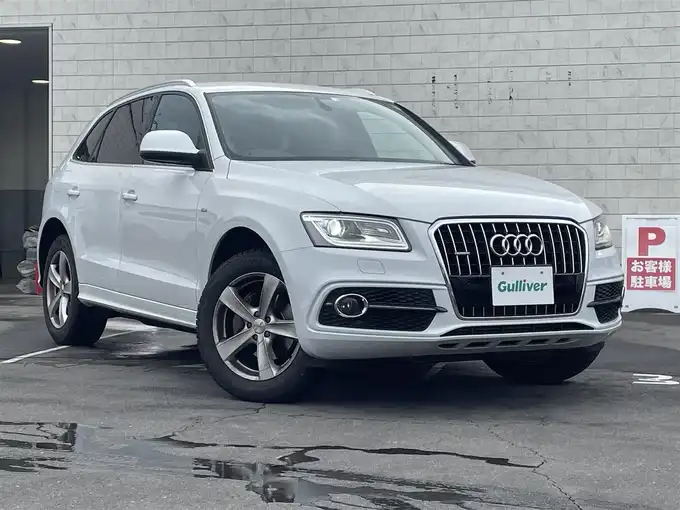 新着情報“Ｑ５2．0TFSIクワトロ”2014年式白入荷しました！