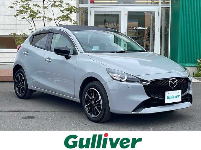 新着情報“ＭＡＺＤＡ２15スポルト”2023年式グレー入荷しました！