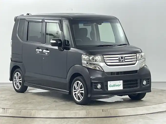 新着情報“Ｎ－ＢＯＸカスタム2トーンカラースタイル G特別仕様車ターボSSパッケージ”2014年式プレミアムゴールドパープルパール入荷しました！