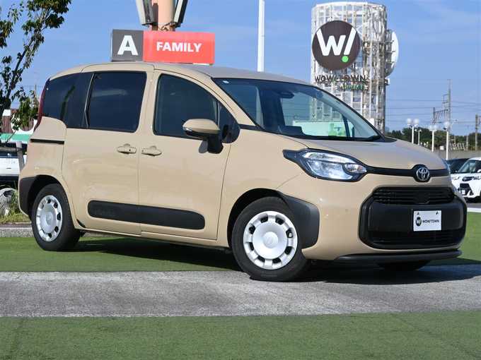 新着情報“シエンタG”2023年式ベージュ入荷しました！