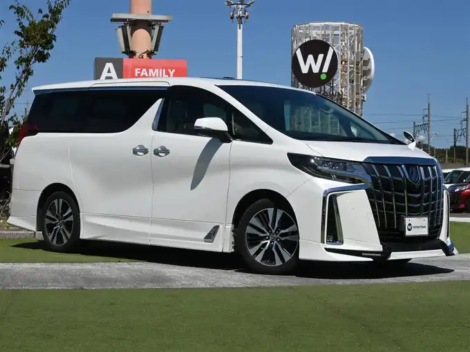 新着情報“アルファード2．5S Cパッケージ”2019年式ホワイトパールクリスタルシャイン入荷しました！