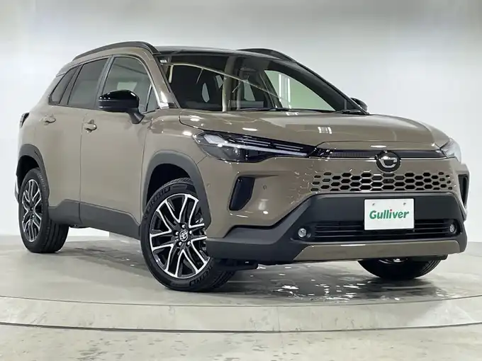 新着情報“カローラクロスハイブリッド Z”2025年式ベージュ入荷しました！