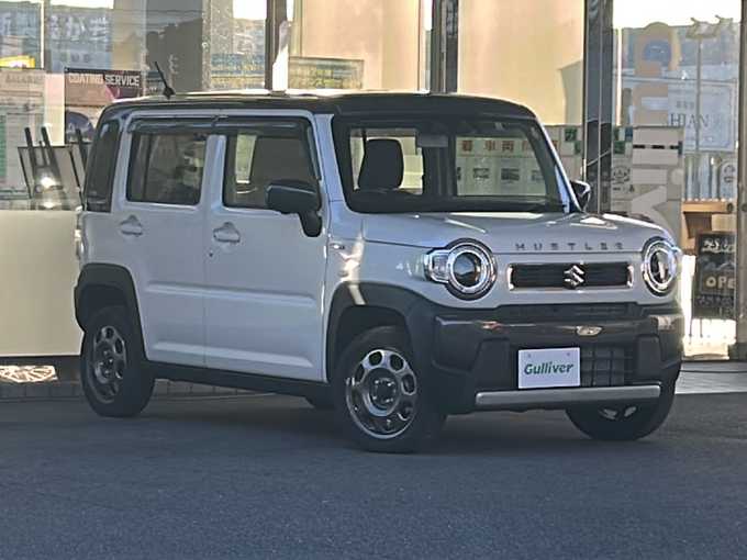 新着情報“ハスラーハイブリッドG”2022年式ピュアホワイトパール/ガンメタリック2トーン入荷しました！