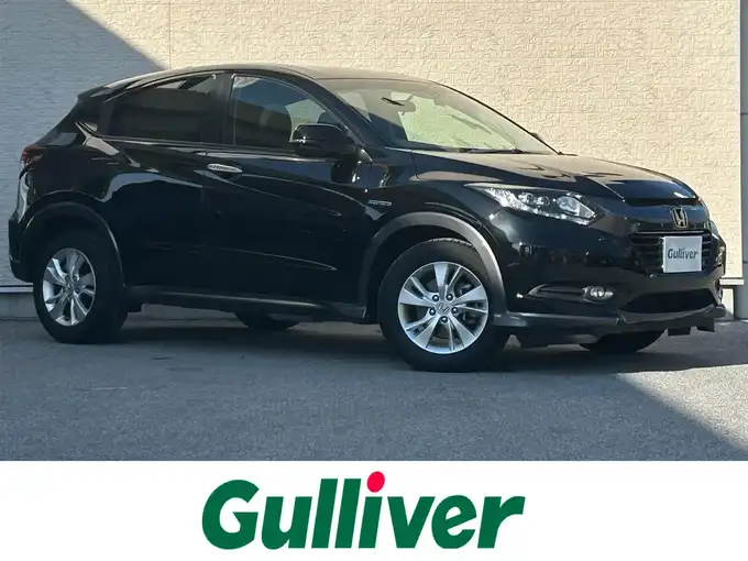 新着情報“ヴェゼルハイブリッドX”2014年式クリスタルブラックパール入荷しました！