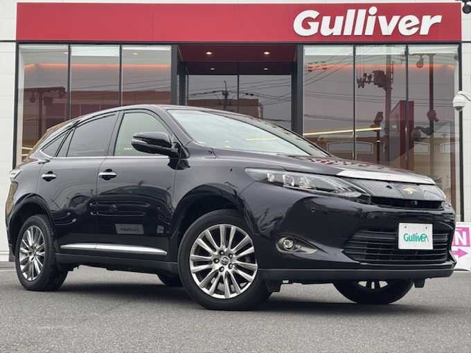 新着情報“ハリアープレミアム アドバンスドパッケージ”2016年式黒入荷しました！