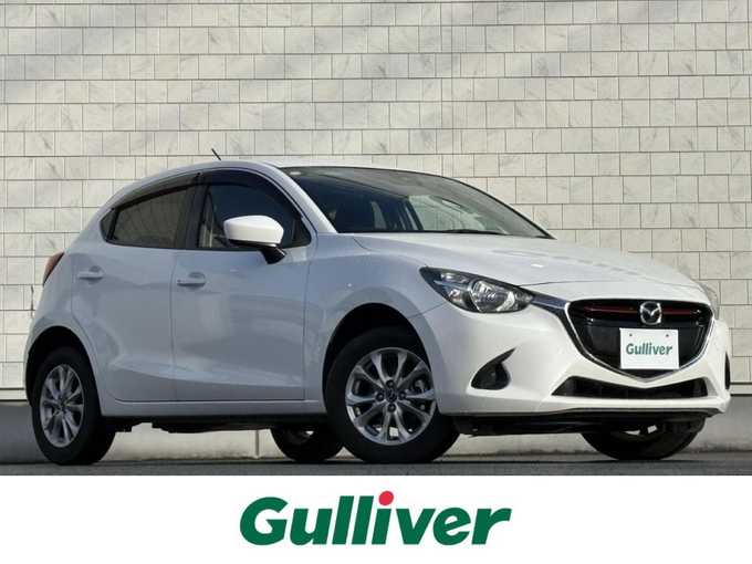 新着情報“デミオXD”2015年式スノーフレイクホワイトパールマイカ入荷しました！