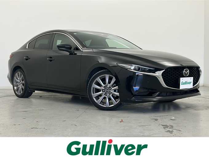 新着情報“ＭＡＺＤＡ３セダン20S Lパッケージ”2019年式ジェットブラックマイカ入荷しました！