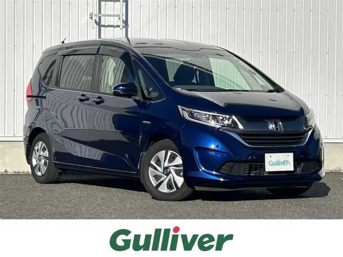 新着情報“フリードハイブリッドハイブリッド・Gホンダセンシング”2017年式コバルトブルーパール入荷しました！