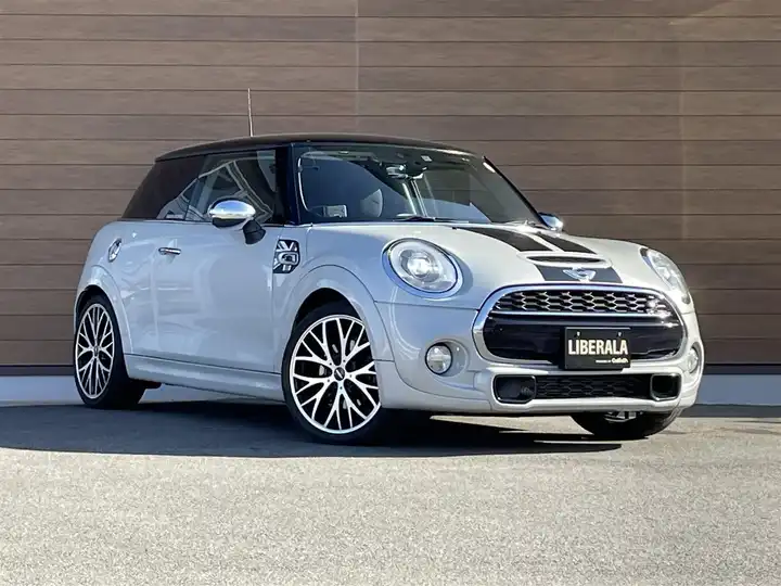 ＢＭＷ ＭＩＮＩ クーパーS | 外車・輸入中古車を探すならLIBERALA