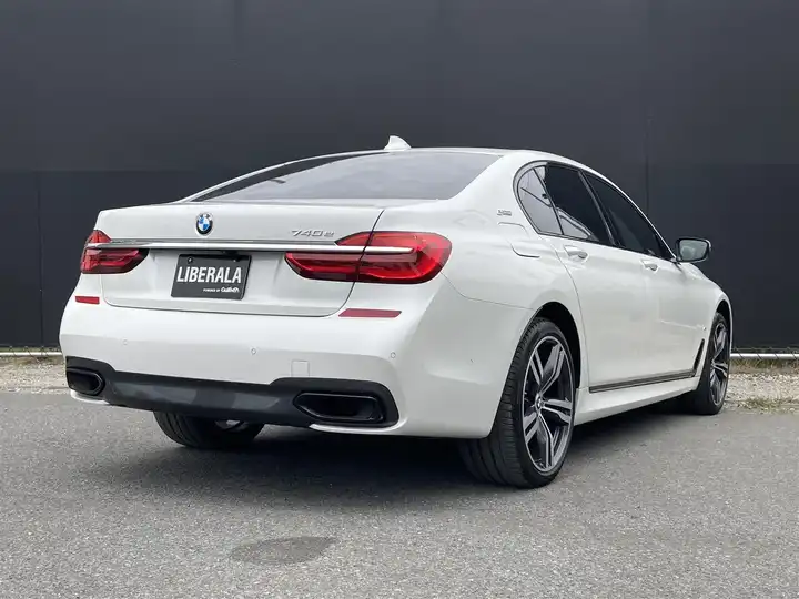 ＢＭＷ ７シリーズ 740eアイパフォーマンス Mスポーツ | 外車・輸入