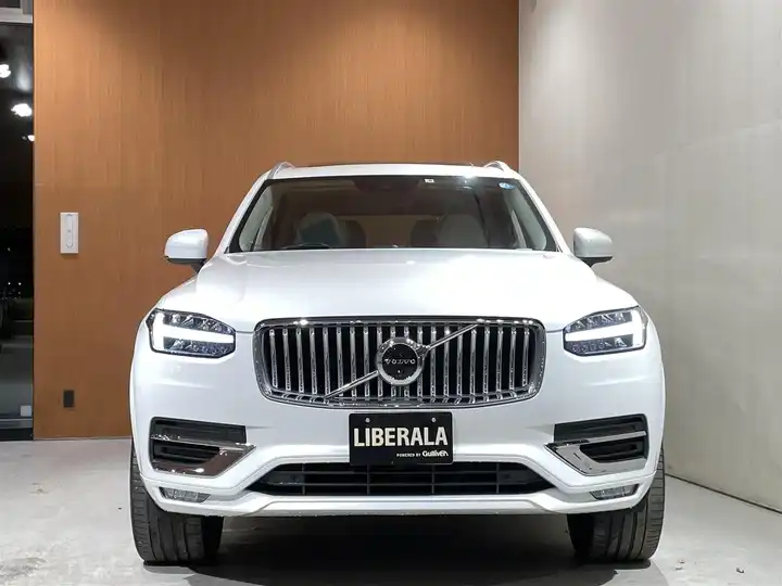 ボルボ ＸＣ９０ B6 AWD インスクリプション エアサスペンション装着車